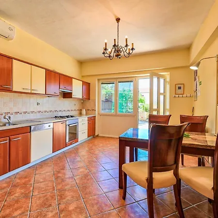 شقة Marija بولا